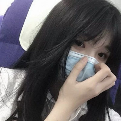 台湾飞厦门航班有乘客持新冠阳性报告登机 同机2人被确诊